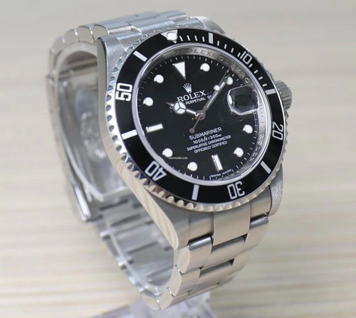 Rolex submariner 2010 - rolex,