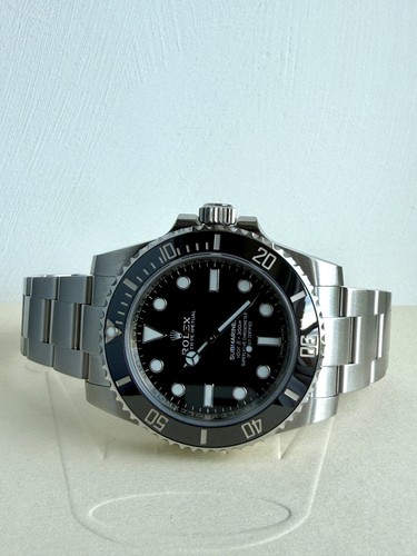 Rolex submariner date - no,