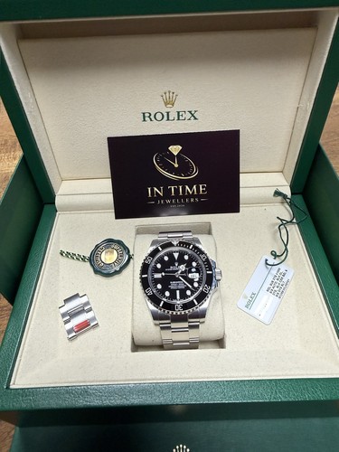 Rolex submariner date 2025 - date,